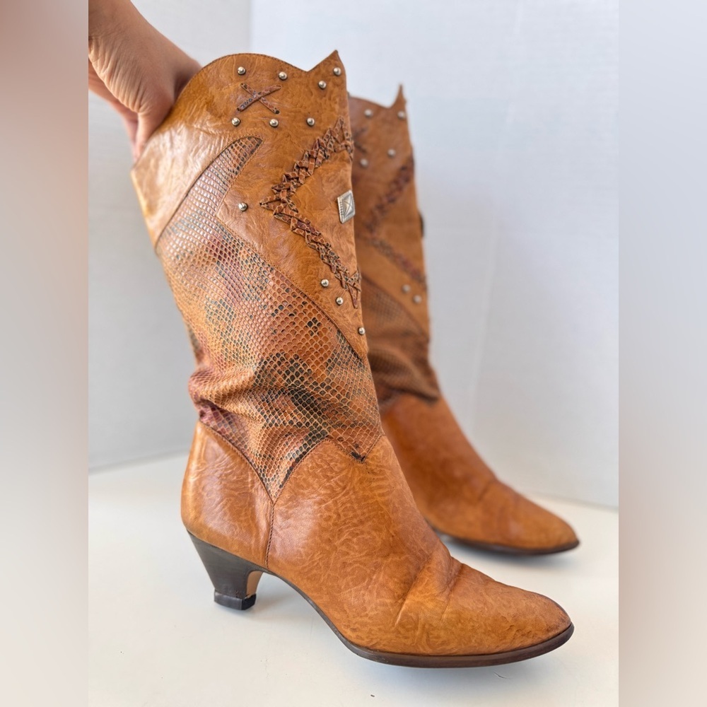 Vintage 90s Nine West Brown Tan Western Cowgirl Stud Embroidered Moto Boots